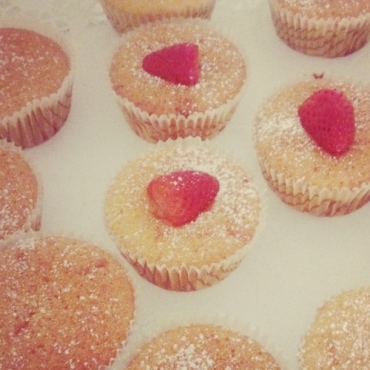 MUFFIN FRAGOLA E CIOCCOLATO