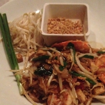 PAD THAI